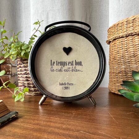 (création) Réveil upcyclé "Le temps est bon"