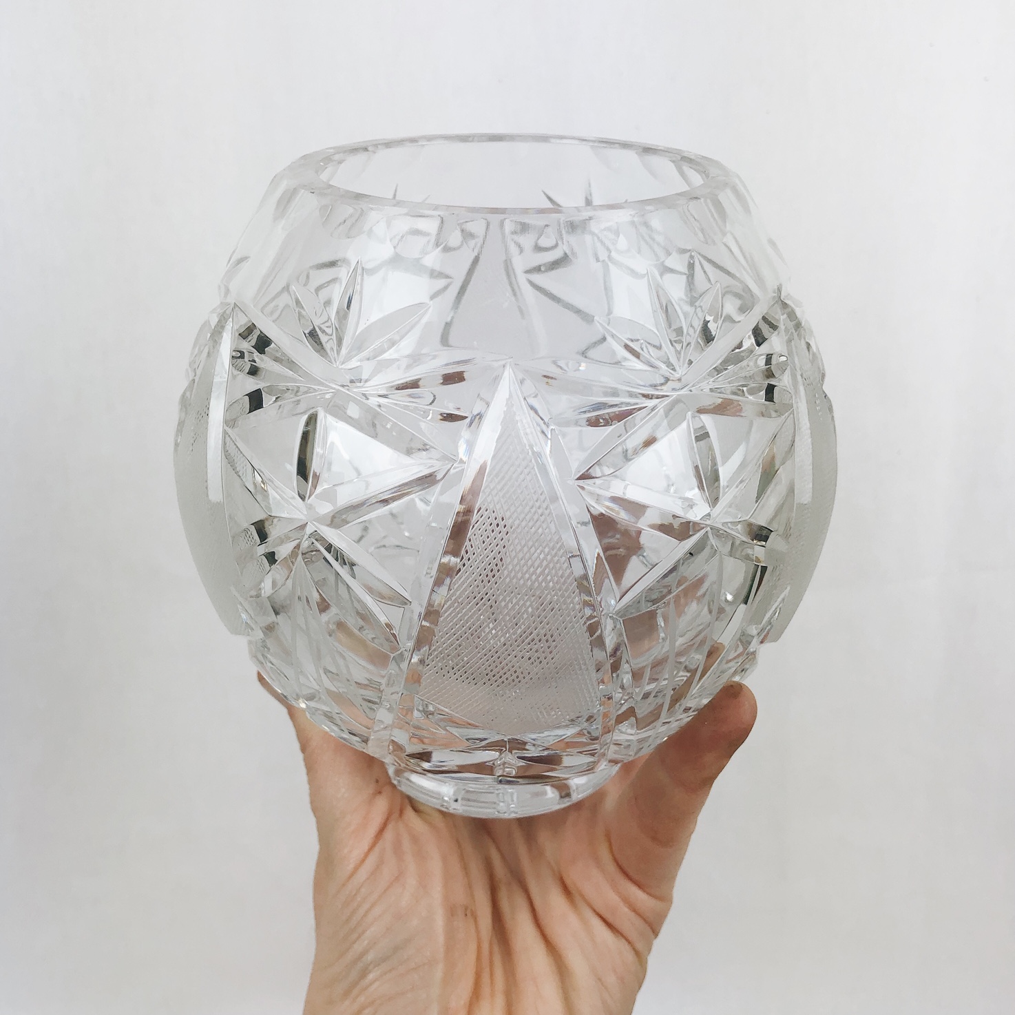 Vase boule en cristal vintage - Brocante et Déco Chic