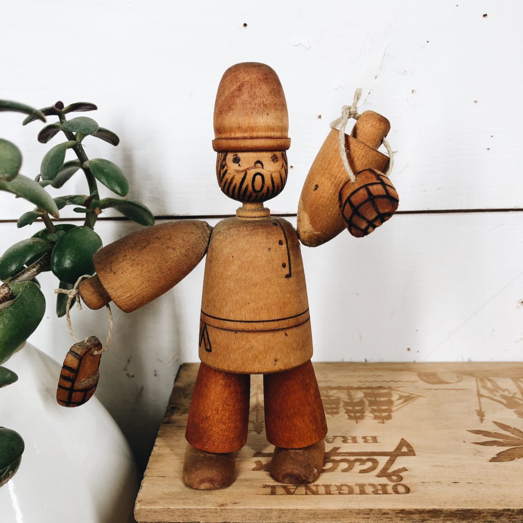 Figurines En Bois Russe / URSS – Art Populaire Peint à La Main