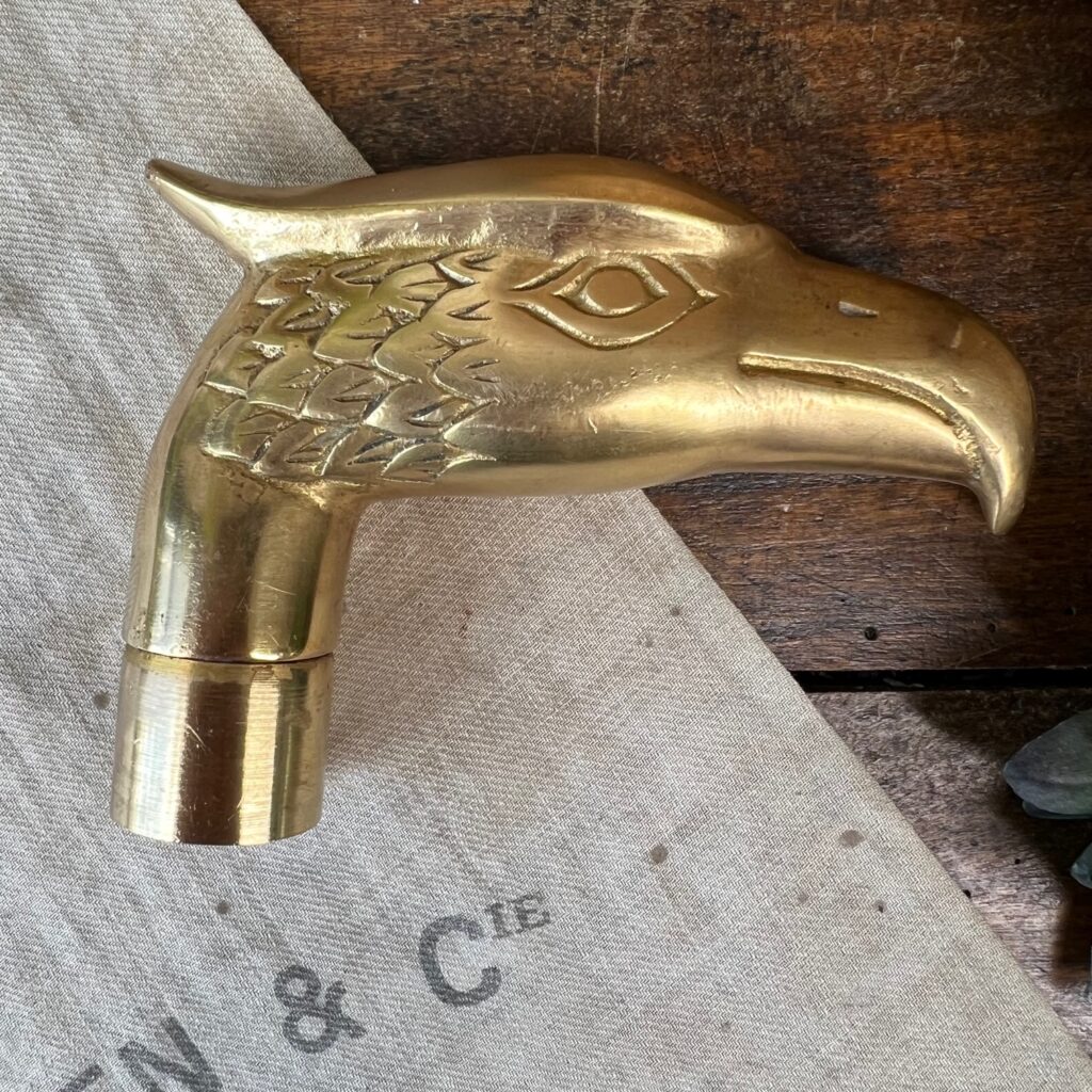 Vintage Antique Aigle Tête Laiton Poignée Noir en Bois Bâton