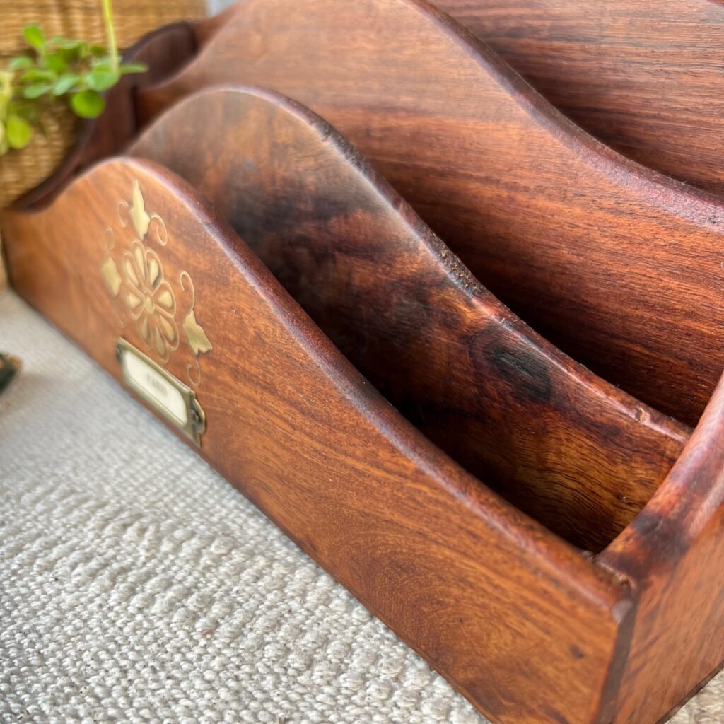 Range-courrier en bois, 2 compartiments - Objets bois pour le bureau