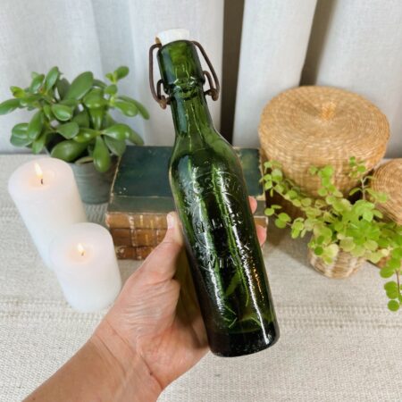Lot de petites bouteilles en verre ciselé - Homemade For Love