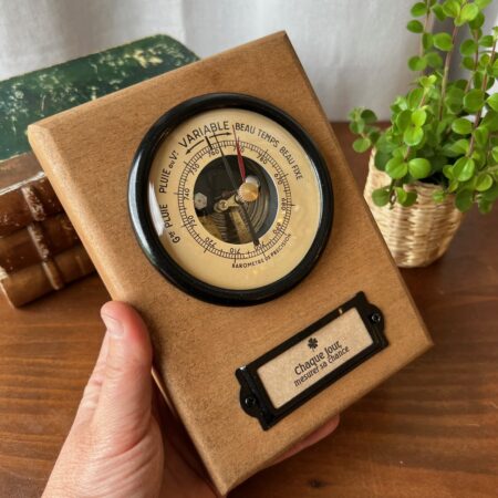 Baromètre vintage en bois "Chance"