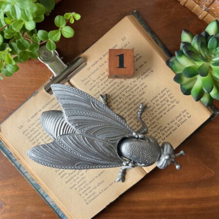 Mouche-cendrier vintage n°1, patine argentée