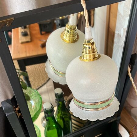 Baladeuse fleurie en verre granité