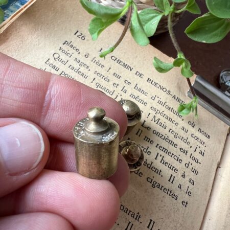 Poids en laiton 10 g (3 dispos)