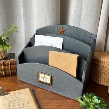 Grand range-courrier "Courrier du cœur"