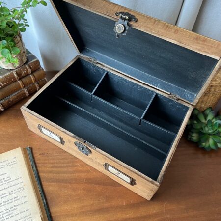 Boite en bois restaurée "Toi & Moi"