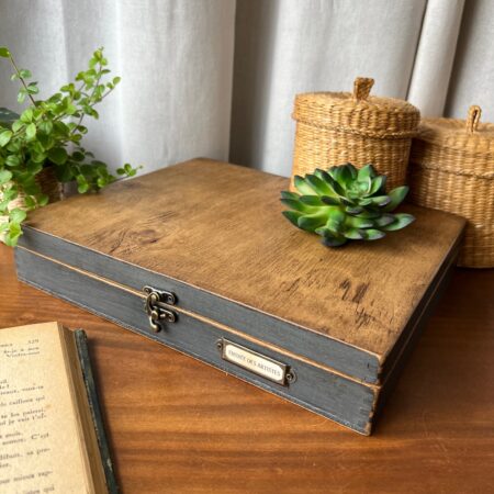 Boite de peintre "entrée des artistes"