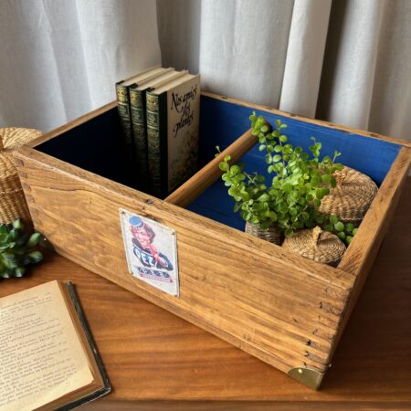 Serviteur d'atelier en bois "PEZ"