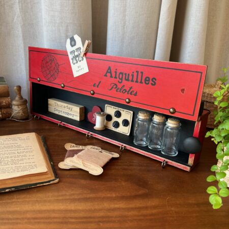 (création) Mini-étagère "Aiguilles & Pelotes"
