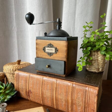 Moulin à café restauré "Madame"