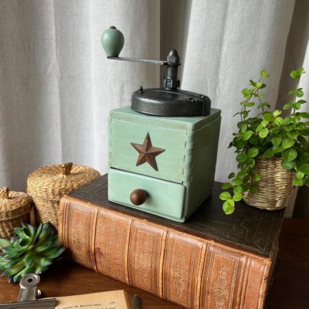 Moulin à café restauré "étoile"