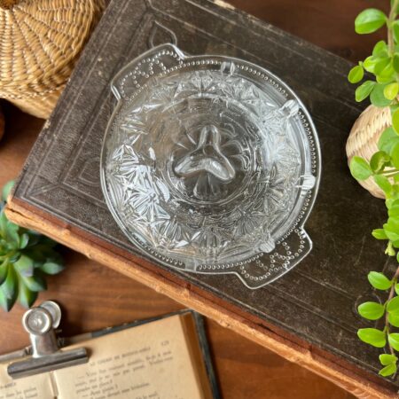 Beurrier en verre "soucoupe"