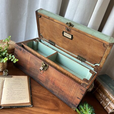 Le coffret du cireur "bazar bizarre"