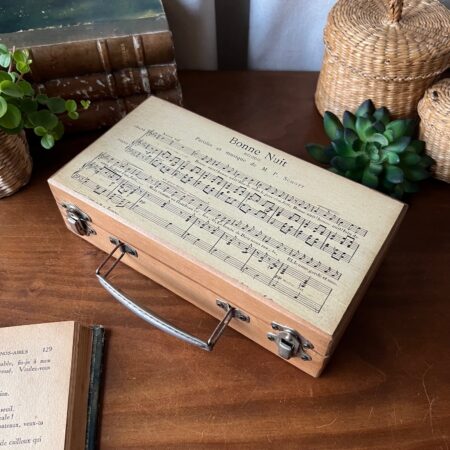 Petite boîte en bois "Bonne nuit"