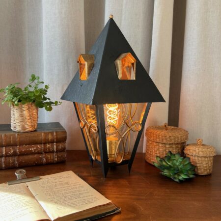 Lampe à poser "maisonnette"