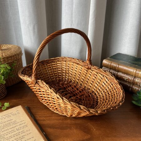Panier en osier ancien