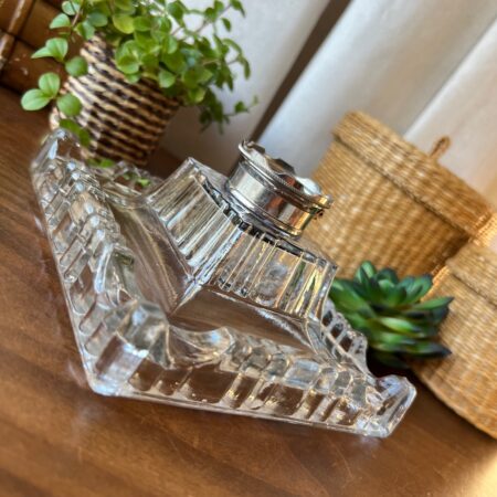 Grand encrier carré en verre