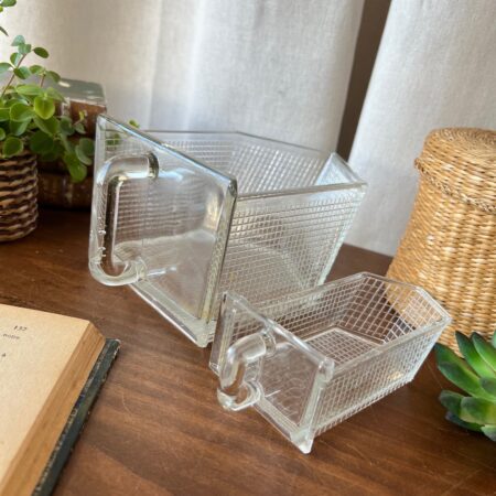 Tiroirs d’épicier en verre moulé (grand & petit)