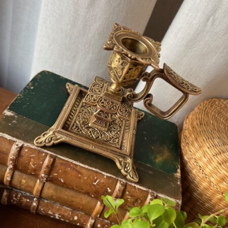 Bougeoir en bronze, rat de cave