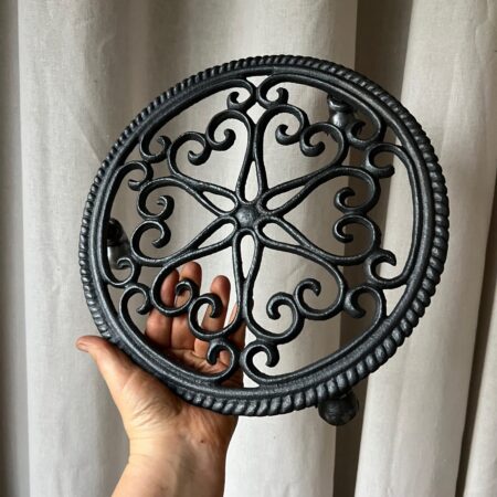 Grand repose-plante en fonte