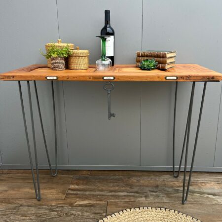 (création) Desserte ou console "Clé"