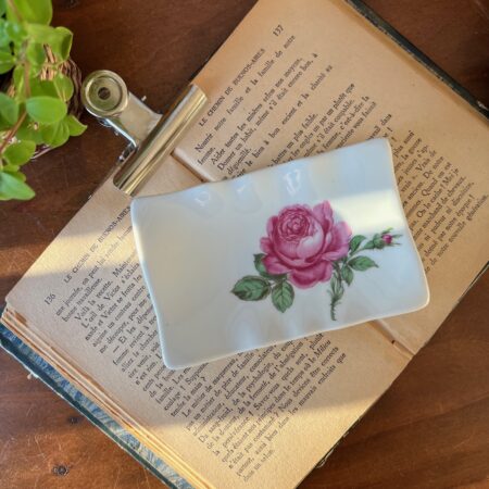 Coupelle en porcelaine de Limoges, décor rose