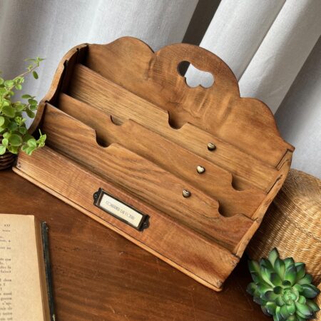 Grand range-courrier "Courrier du cœur"