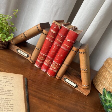 Paire de serre-livres "de A à Z"