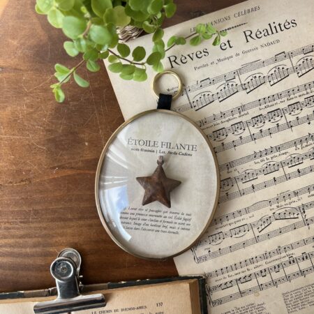 (création) Cadre bombé "Étoile filante"