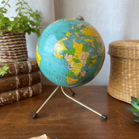 Petit globe terrestre années 60 "Taride" France
