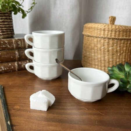 4 tasses bistrot blanches "Apilco"