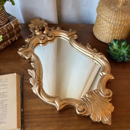 Miroir doré vintage, style baroque