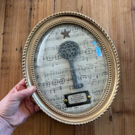 (création) Cadre bombé ovale "La clé du bonheur"