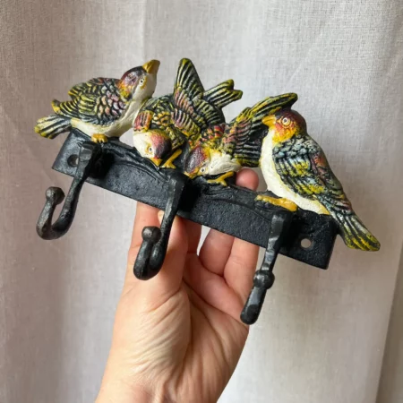 Patère en fonte "quatre oiseaux"