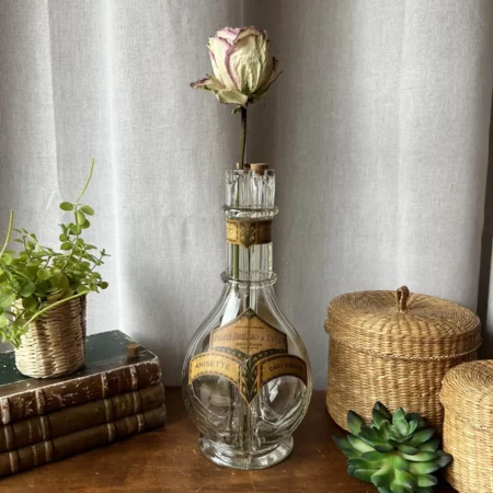 Bouteille ancienne Marie Brizard à 4 compartiments en verre