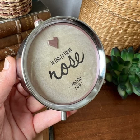 Réveil poétique vintage "Je vois la vie en rose"