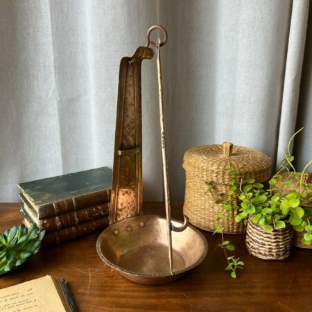 Support de lampe à huile ancien en cuivre