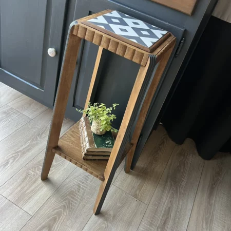 Sellette Art Déco restaurée - bois & carreau graphique