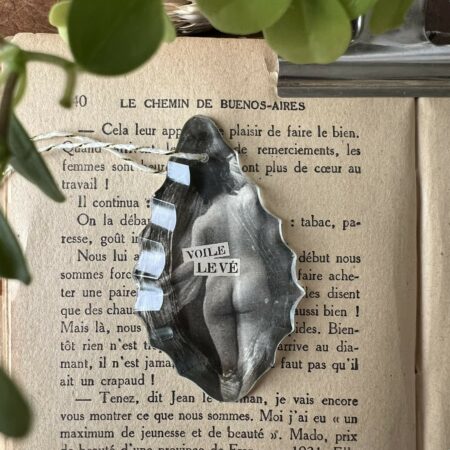 Pampille en cristal revisitée "Voile levé"