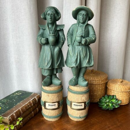 Couple breton ancien en bois sculpté - vert patiné