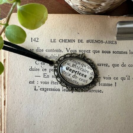 Petite breloque en métal & verre ♥ Laurence
