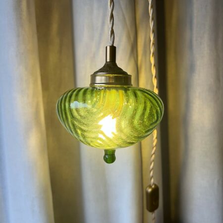 (création) Baladeuse en verre vert "toupie"